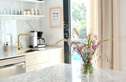 Torre del Mar Villa | Lyxigt Parhus Inrett för Högsta Möjliga Trivsel.privat Pool