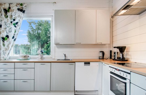 Kihnio House | Mänty-linna by Interhome