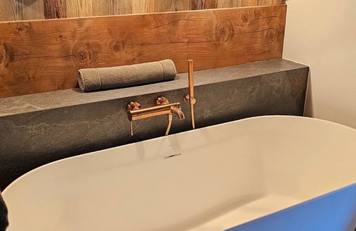Le Raffort Ski Chalet | Méribel Raffort, Chalet 12 pers, Pets allowed, Parking