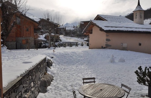 Le Raffort House | Méribel Triplex sleeps 4/5 - 6/7 optional