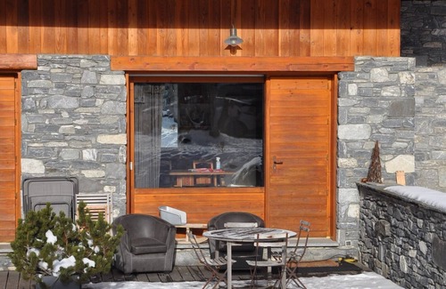 Le Raffort House | Méribel Triplex sleeps 4/5 - 6/7 optional