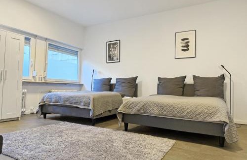 Untersendling Apartment | München Gruppenaufenthalt 4SZ, 16 Pers Games