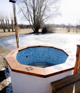 Straupe House | Mīļpirtiņa Guguči