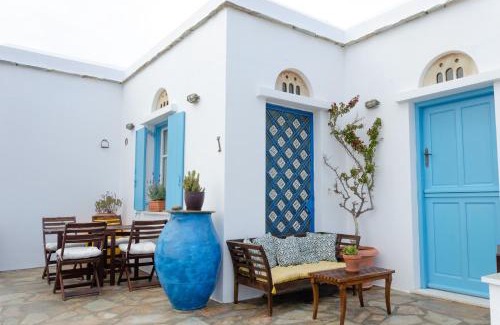 Tinos Town House | m͟͞a͟͞t͟͞a͟͞t͟͞h͟͞i͟͞a͟͞ GuestHouse Tinos