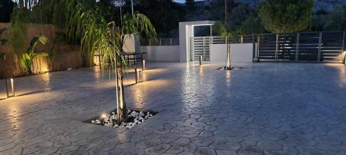 Archangelos Villa | M&B Luxury Villa
