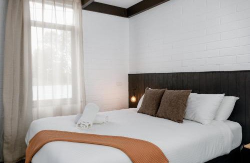 Sale Hotel | m hotel