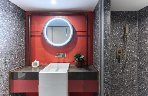 Downtown Beijing Hotel | M Hotel - Beijing Tiananmen Square Qianmen Subway Station
