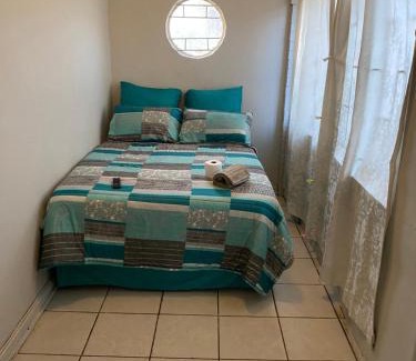 Boksburg House | M J GuestHouse