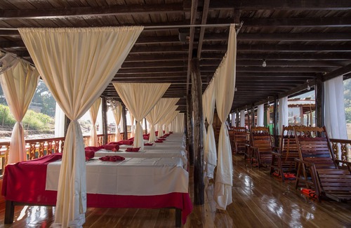 Houaphanh Province Boat Rental | M.K. Spa and Sunset Cruise is the most luxurious Cruise in Luang Prabang, Laos.