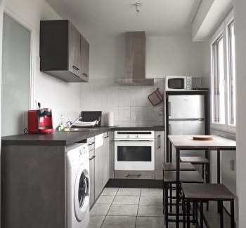 Ambilly Apartment | M & L