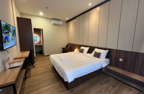 Pangkalpinang Hotel | M-LIVIN Dorm Hotel