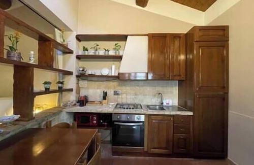Montelaguardia Apartment | M&M HOLIDAY HOUSE "CASOLARE DEL MAESTRALE