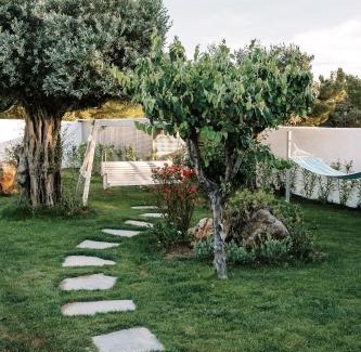 Pefkos Villa | M Mansion