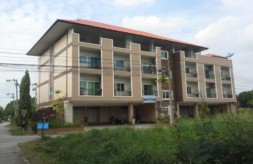 Don Kaeo Hotel | M Place Maerim