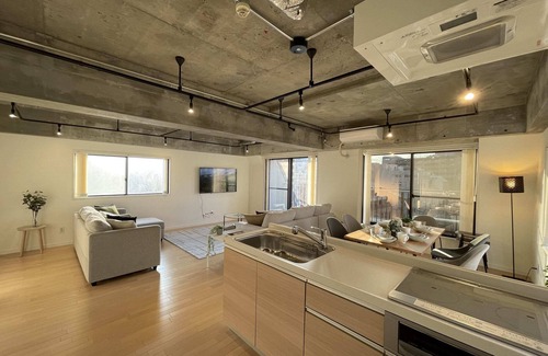 Hiroshima City Centre Apartment | M's Lea Building