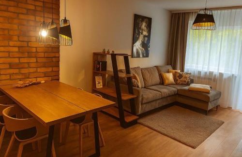 Baluty Apartment | M&S Lux Apartments Pojezierska - Balkon z widokiem, klimatyzacja i blisko Manufaktury