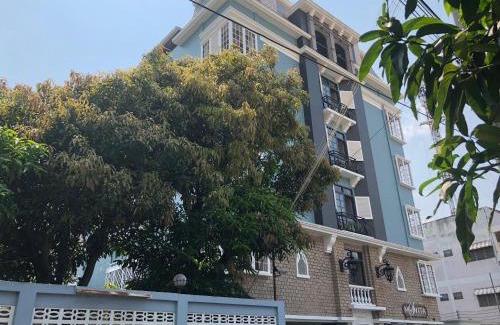 Bang Phlat Apartment | M. Swita เอ็ม.สวิต