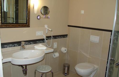 Riol Hotel | M13 Hotel