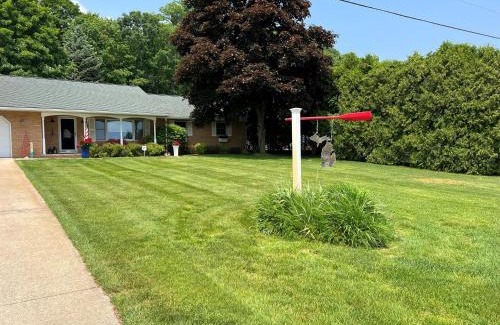 Traverse City House | M22 Bay View Breeze