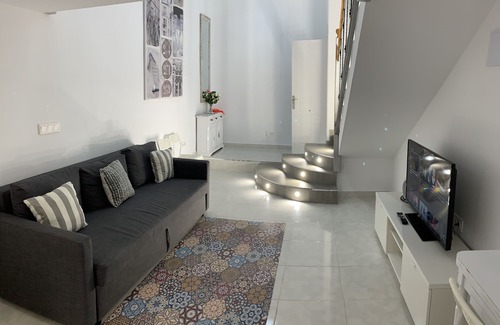 Pla del Bon Repos Apartment | M3-loft-Apartment-Luxury-Private Bathroom-City view