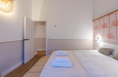 San Bartolome Apartment | M4 Santa Cruz Catedral
