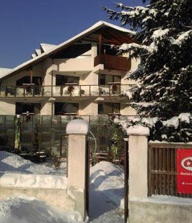 Predeal House | M7 Villa Bed& Bistro