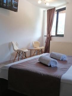 Predeal House | M7 Villa Bed& Bistro