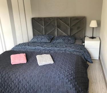 Czestochowa Apartment | Mały biały domek