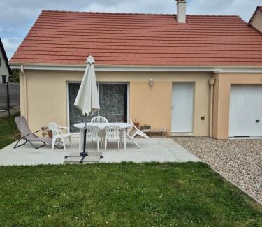 Acquigny House | ma jolie maison , jardin privé , clim