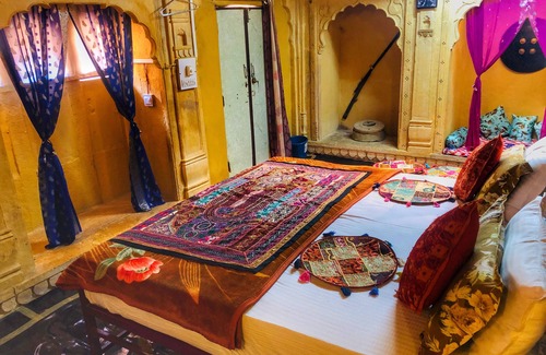 Amar Sagar Pol House | Maa haveli home stay jaisalmern