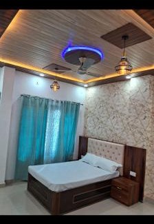 Varanasi Apartment | Maa kamakhya home stay