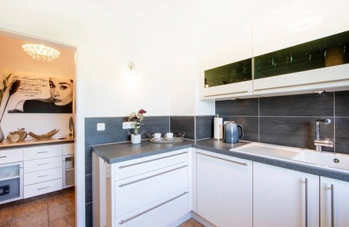 Gemunden Apartment | MaarChalet vacation apartment - 4-bed vacation apartment shower/WC, infrared cabin