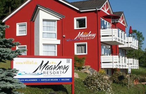 Schalkenmehren House | Maarpanorama in het Maarberg Resort