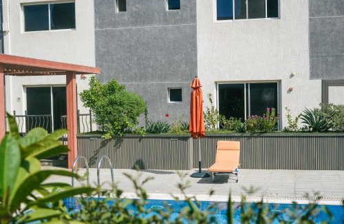 King Abdul Aziz Road Villa | Mabaat-White Pearl Compound 600 C Villa 24