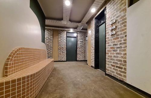 Downtown Johannesburg Hotel | Maboneng City Building Free WiFi and Swimming pool