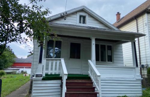 Niagara Falls House | Mabsarkerllc