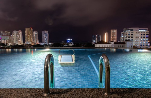 Downtown George Town Apartment | Maca Deluxe Suite by D Imperio Homestay Penang