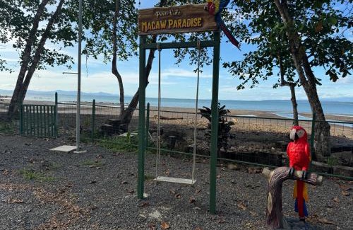 Tarcoles Apartment | Macaw Paradise