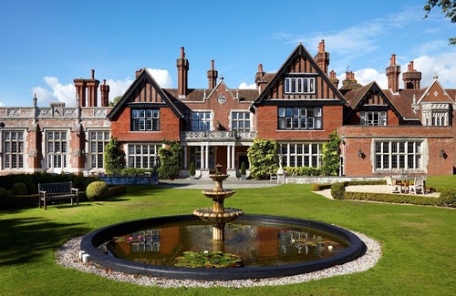 New Forest District Hotel | Macdonald Elmers Court Hotel