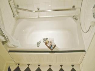 Whitchurch Hotel | Macdonald Hill Valley Hotel, Spa & Golf Resort