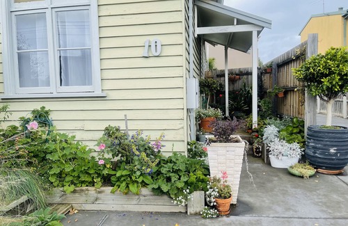 Bonbeach House | Machiya Cottage Charm