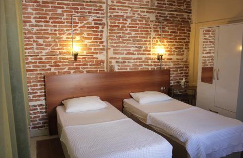 Ayvalik City Center House | Macide Hanım Konağı