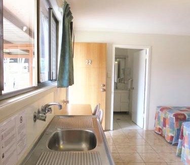 West Mackay Hotel | Mackay Motor Inn