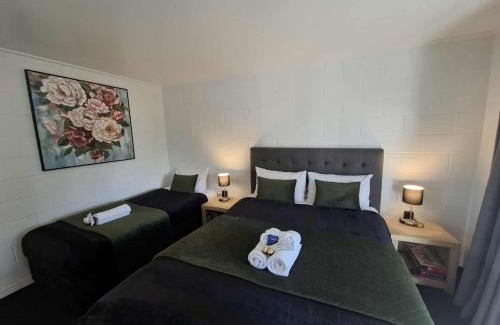 Fairlie Hotel | Mackenzie Motels