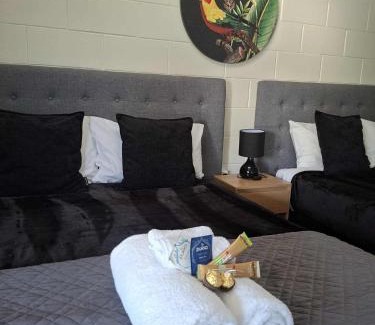Fairlie Hotel | Mackenzie Motels