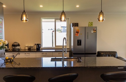 Twizel House | Mackenzie Red, Mt Cook base