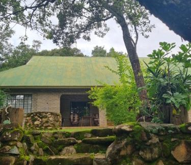 Ligfontein Ski Chalet | Mackers Self Catering Cottages