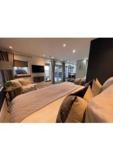 Alexandria Cabin | Mackie lodge