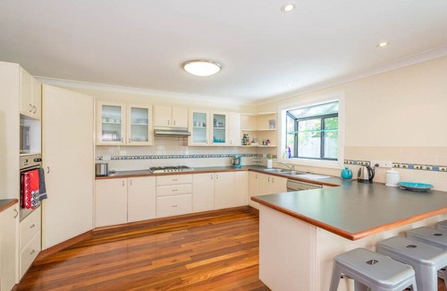 Macmasters Beach House | Macs Big Beach House