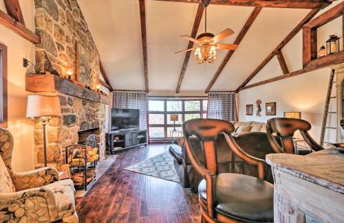 Seisholtzville House | Macungie Cabin with Fireplace Near Bear Creek Skiing